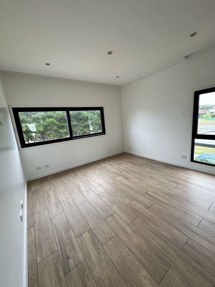 CASA 4 AMBIENTES EN RUMENCO JOVEN