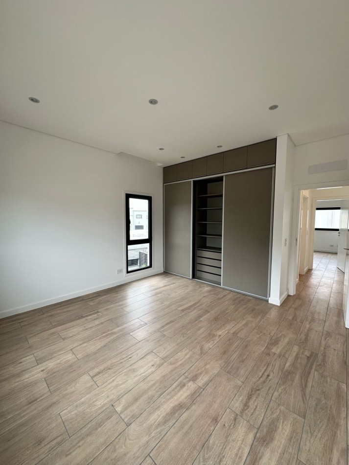 CASA 4 AMBIENTES EN RUMENCO JOVEN