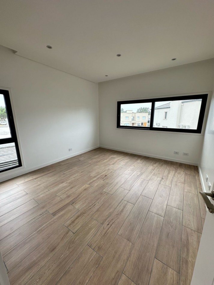 CASA 4 AMBIENTES EN RUMENCO JOVEN