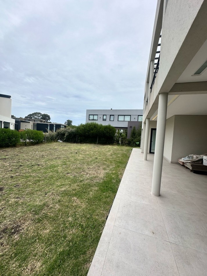 CASA 4 AMBIENTES EN RUMENCO JOVEN