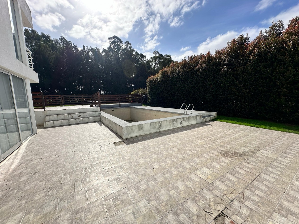 VENTA CASA 4 AMBIENTES EN RUMENCO FINANCIADA