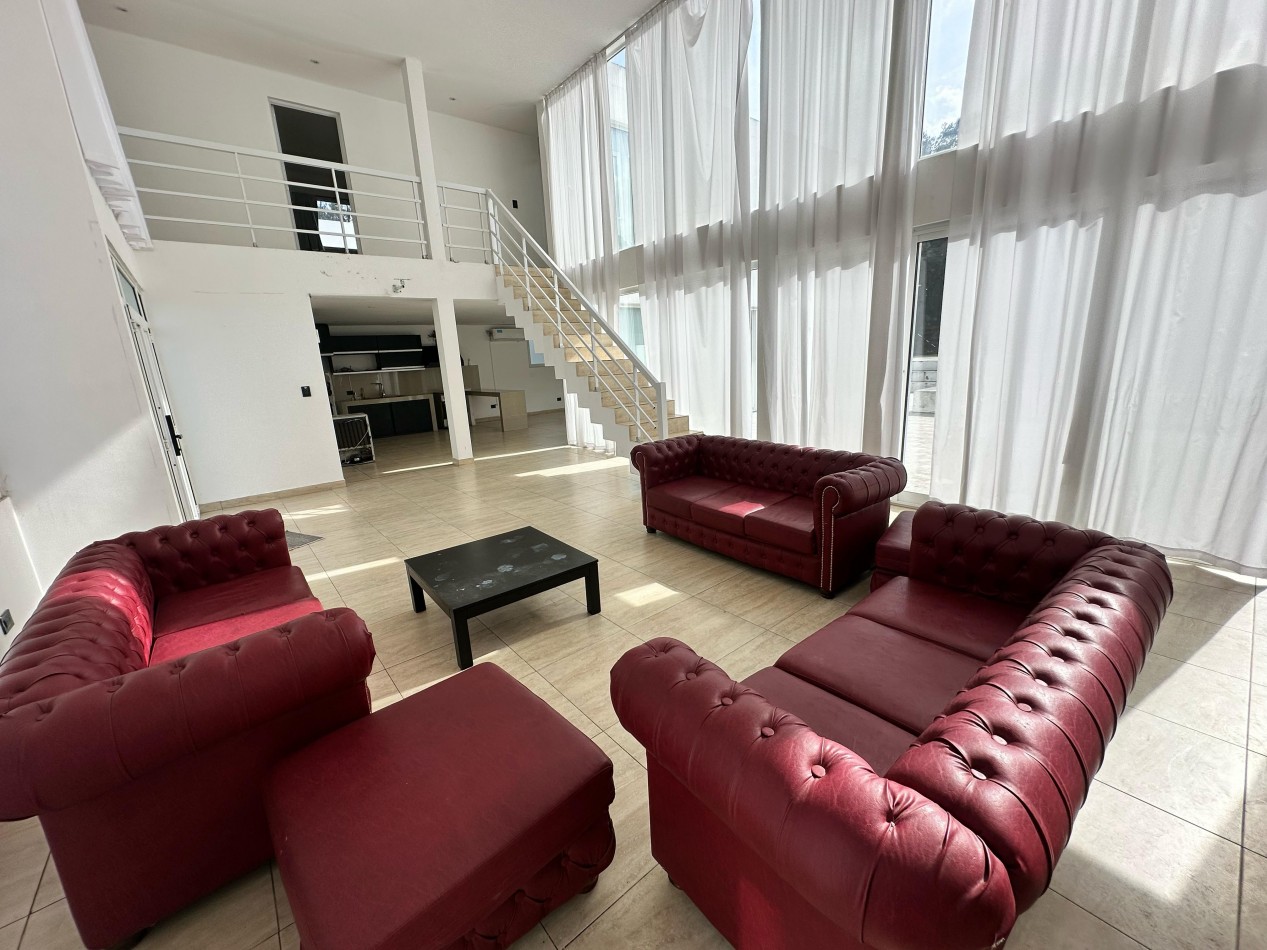 VENTA CASA 4 AMBIENTES EN RUMENCO FINANCIADA