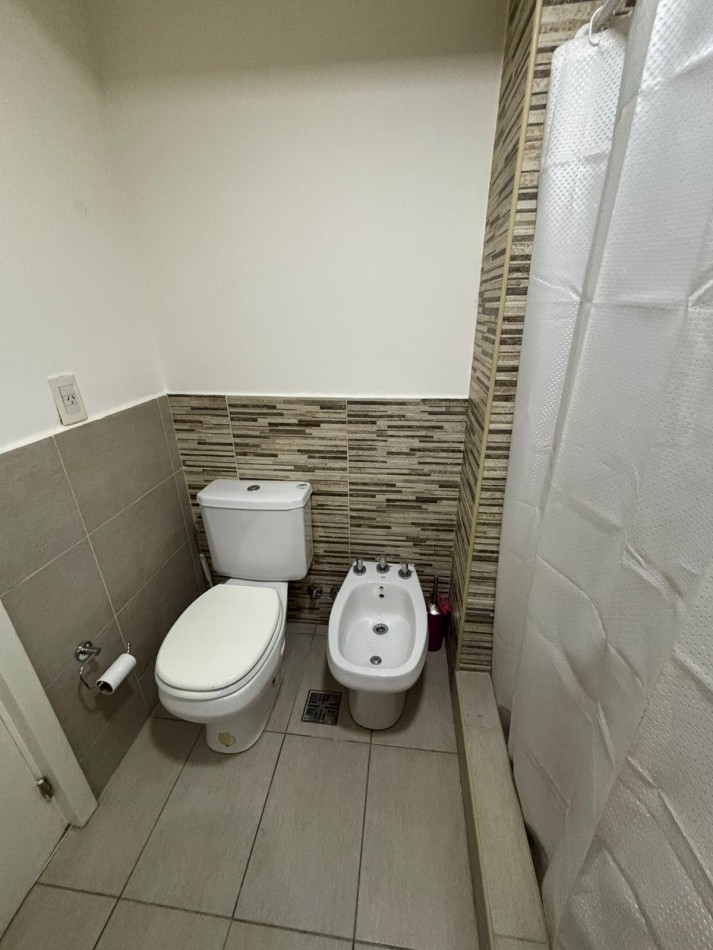 VENTA DEPARTAMENTO 2 AMBIENTES CON COCHERA EDIFICIO LE TEMPS