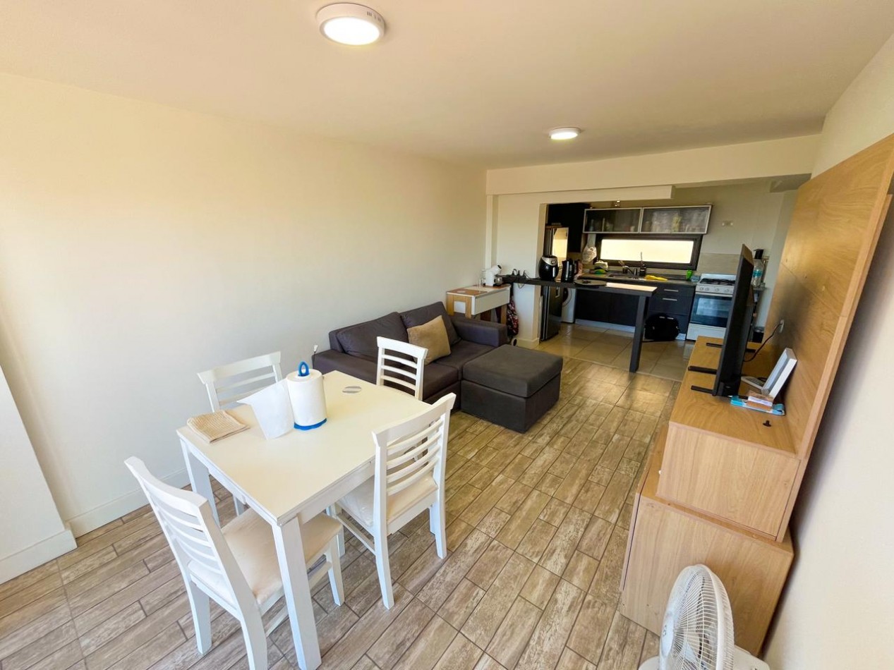 VENTA DEPARTAMENTO 2 AMBIENTES CON COCHERA EDIFICIO LE TEMPS