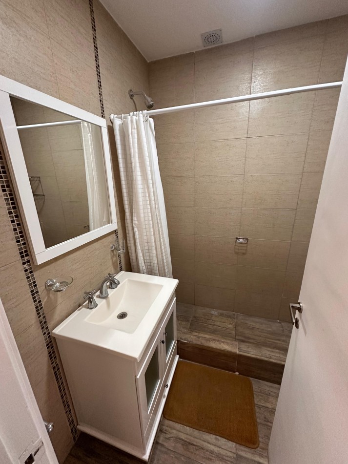 DEPARTAMENTO 3 AMBIENTES CON BALCON EN LA PERLA