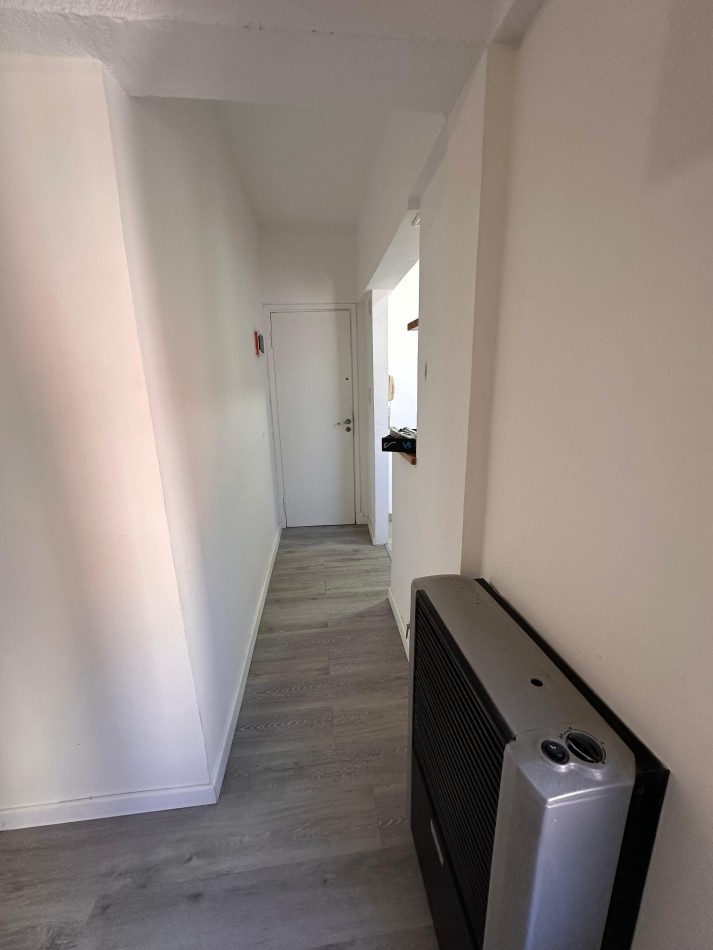 DEPARTAMENTO 3 AMBIENTES CON BALCON EN LA PERLA