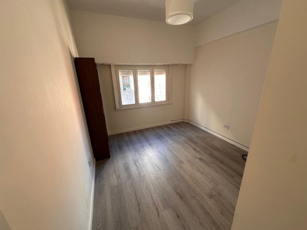 DEPARTAMENTO 3 AMBIENTES CON BALCON EN LA PERLA