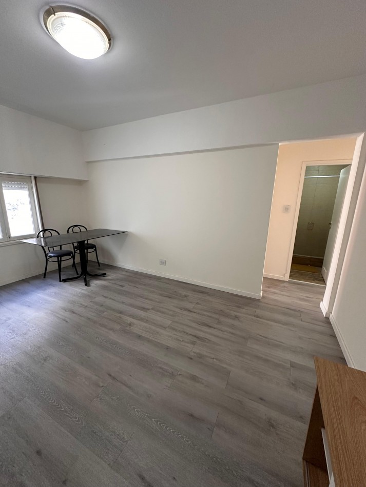 DEPARTAMENTO 3 AMBIENTES CON BALCON EN LA PERLA