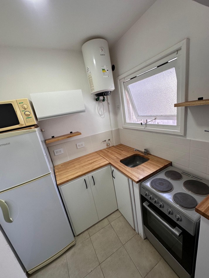 DEPARTAMENTO 3 AMBIENTES CON BALCON EN LA PERLA