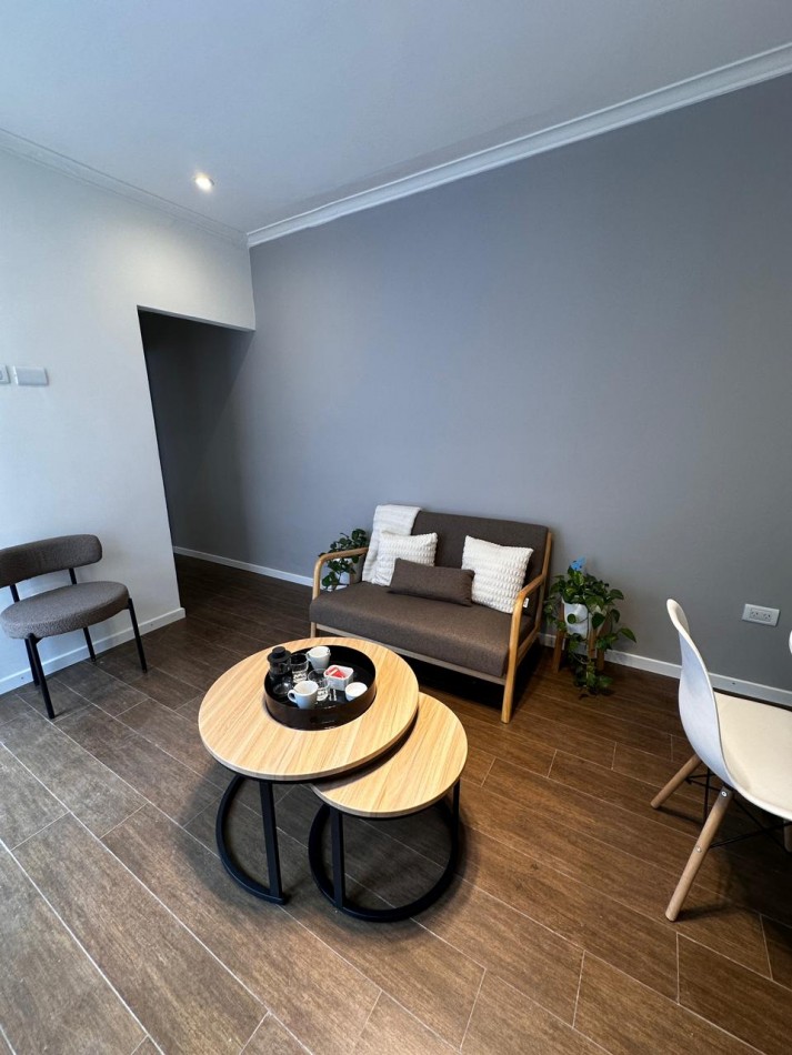 PH 2 AMBIENTES CON PATIO RECICLADO EN LA PERLA