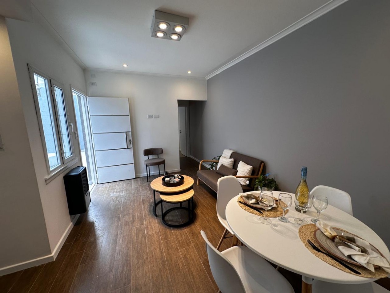 PH 2 AMBIENTES CON PATIO RECICLADO EN LA PERLA