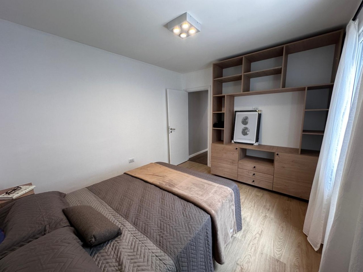 PH 2 AMBIENTES CON PATIO RECICLADO EN LA PERLA