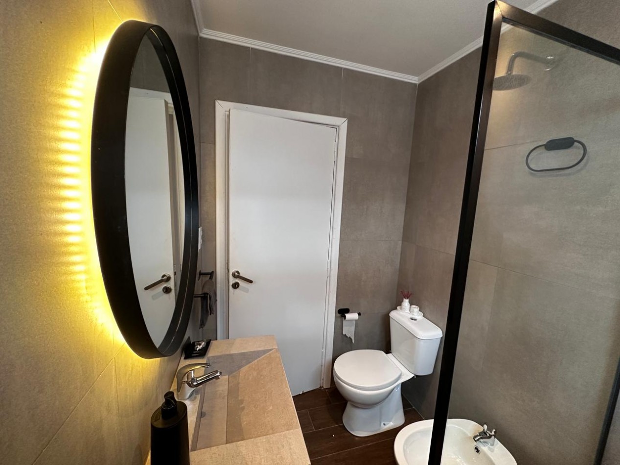 PH 2 AMBIENTES CON PATIO RECICLADO EN LA PERLA