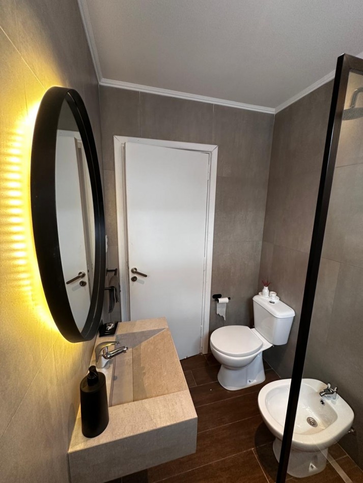 PH 2 AMBIENTES CON PATIO RECICLADO EN LA PERLA