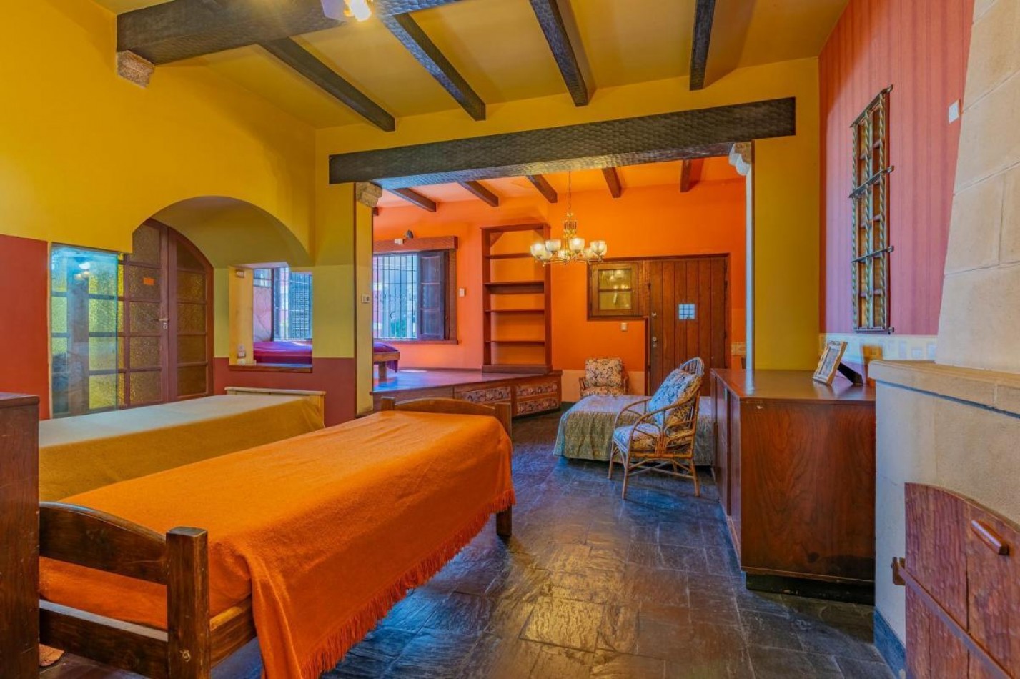 VENTA IMPORTANTE CHALET EN LA PERLA