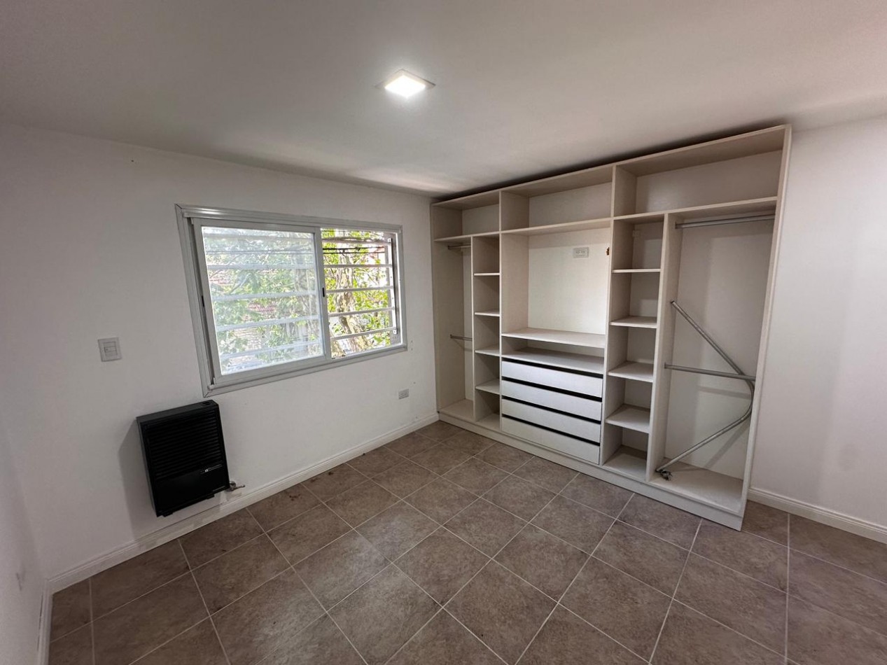 VENTA PH 3 AMBIENTES A LA CALLE 