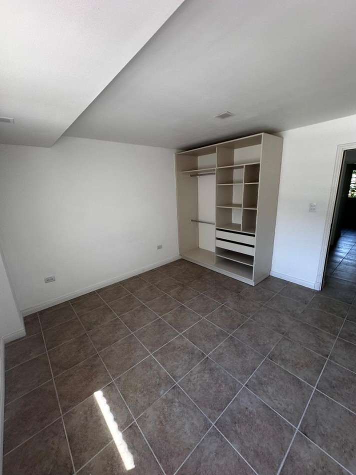 VENTA PH 3 AMBIENTES A LA CALLE 