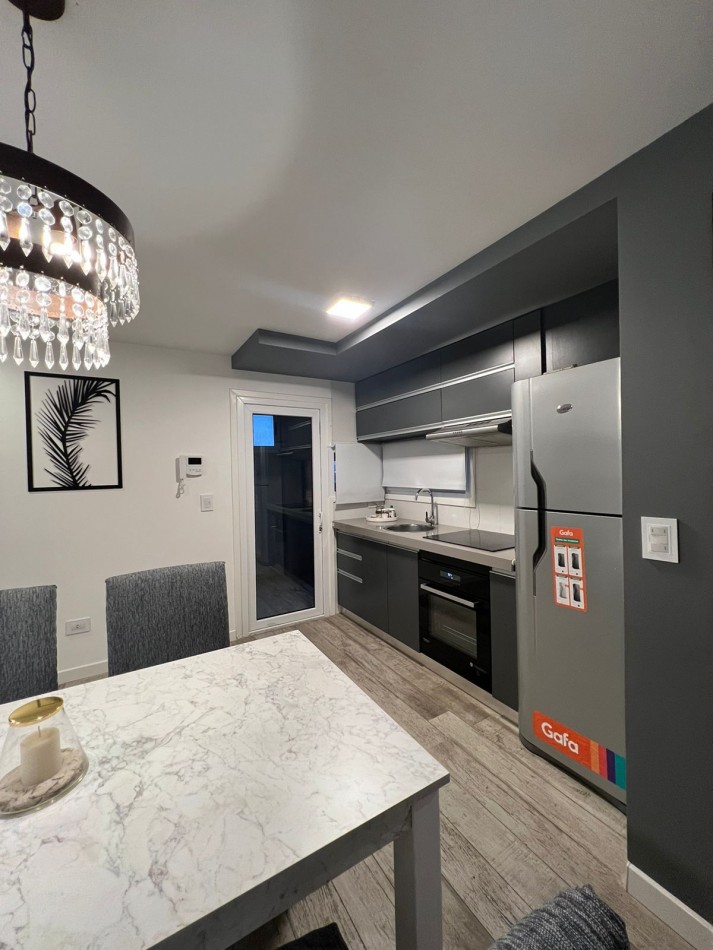 ALQUILER ESTUDIANTES 2 AMBIENTES CON COCHERA ZONA MOGOTES