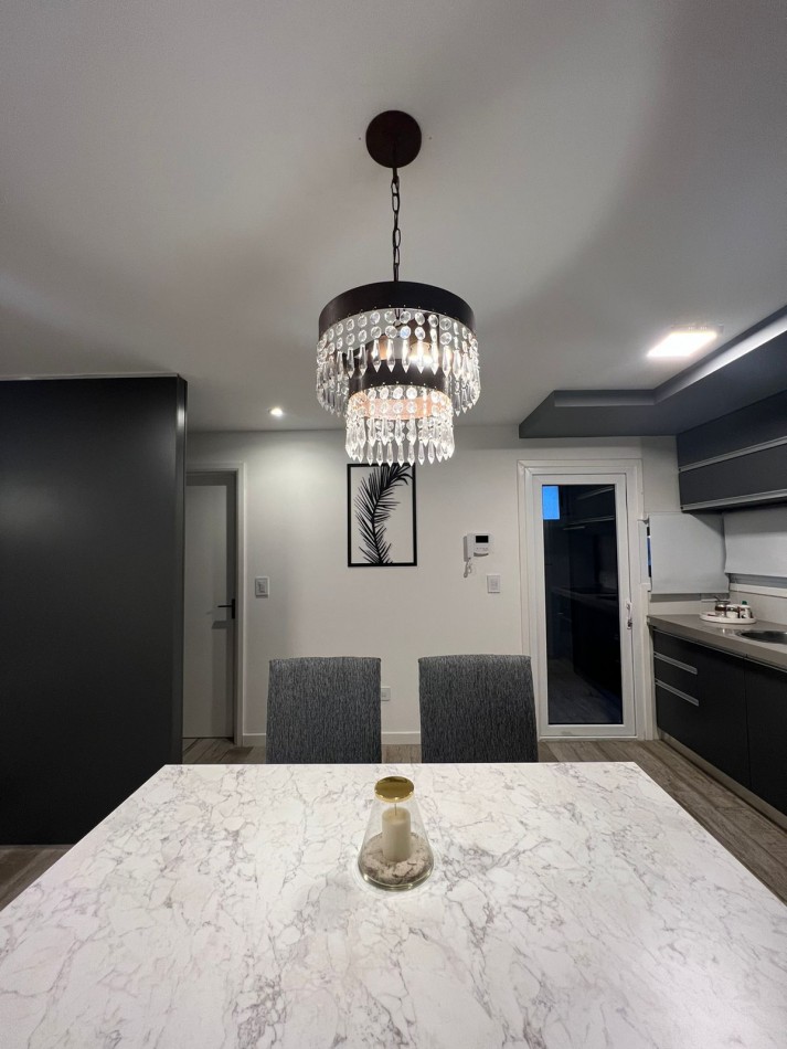 ALQUILER ESTUDIANTES 2 AMBIENTES CON COCHERA ZONA MOGOTES