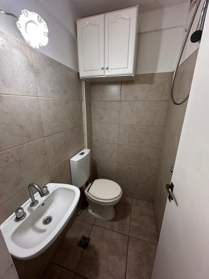 VENTA DEPARTAMENTO 2 AMBIENTES CON DEPENDENCIA Y BALCON