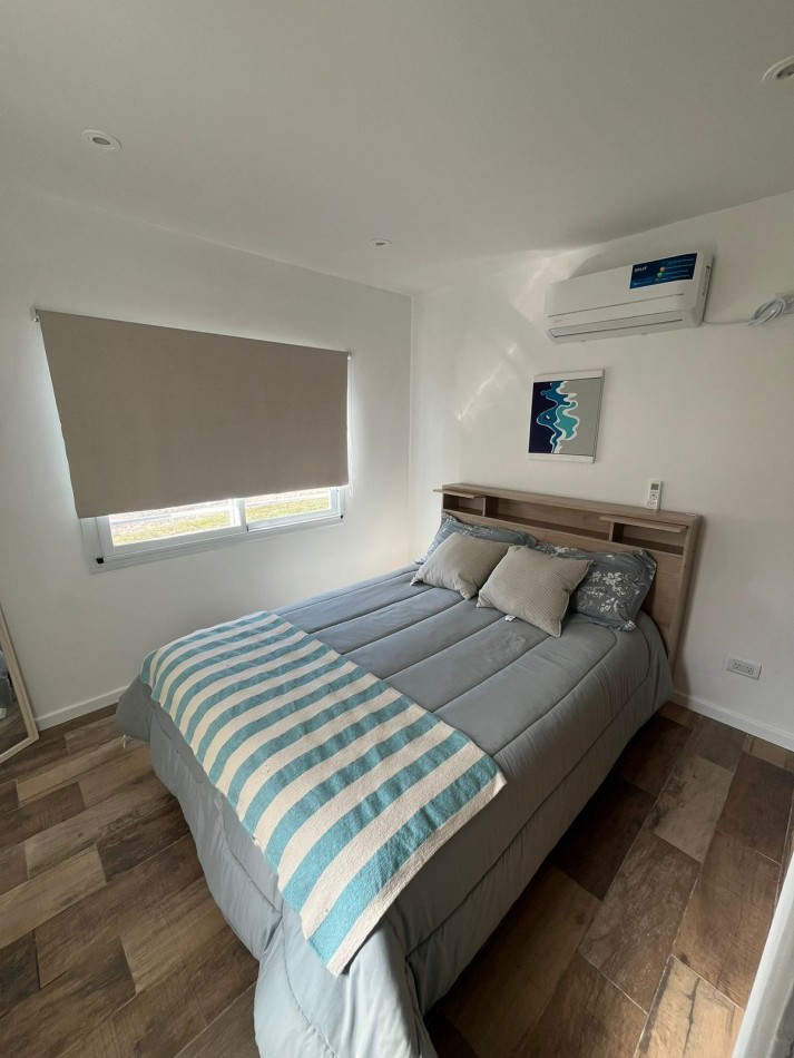 VENTA CASA 4 AMBIENTES + DEPARTAMENTO