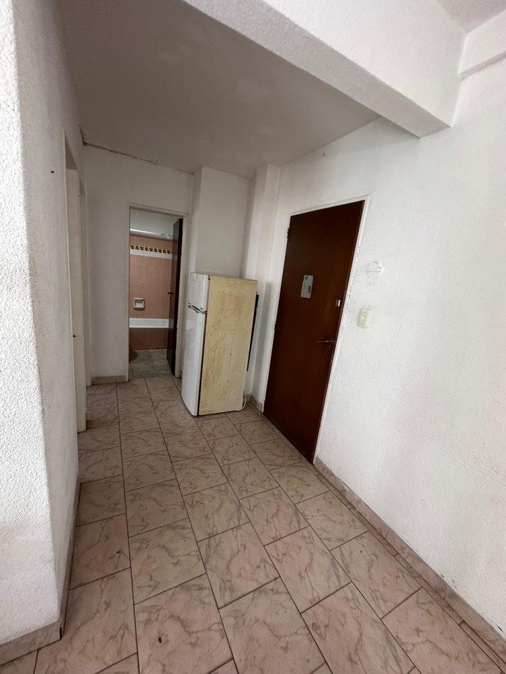 DEPARTAMENTO 2 AMBIENTES CON BALCON CONTRA FRENTE