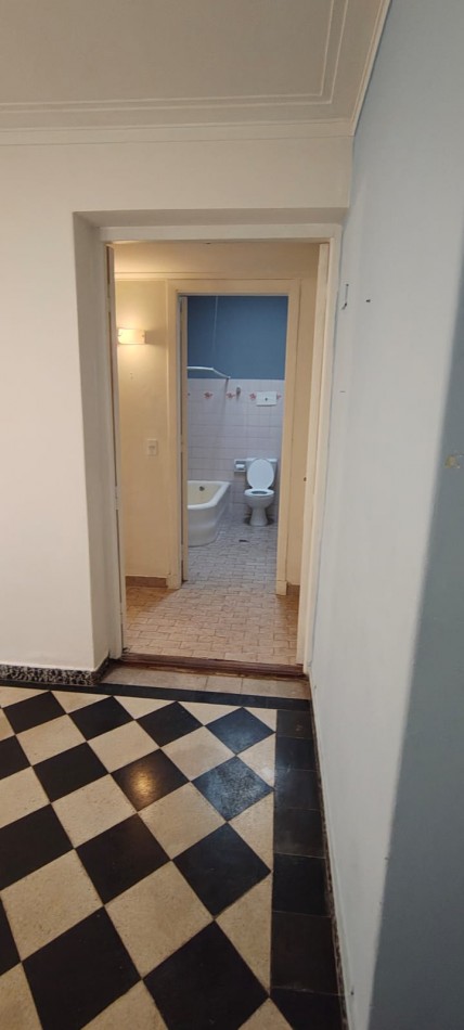 ALQUILER PH DE 2 AMBIENTES ZONA LA PERLA