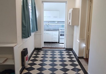 ALQUILER PH DE 2 AMBIENTES ZONA LA PERLA